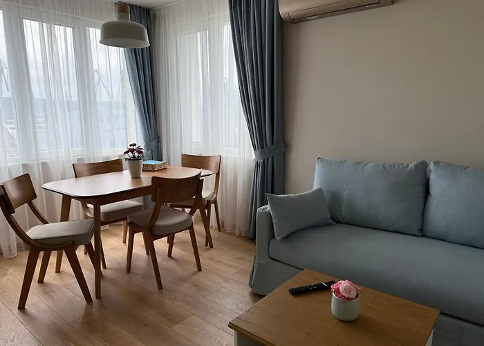 Smile Old With Free Parking And Sea View Appartamento *