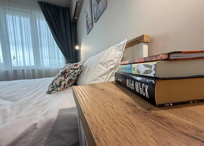 Smile Old With Free Parking And Sea View