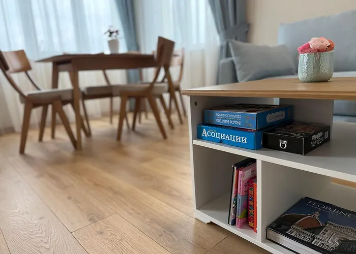 Smile Old With Free Parking And Sea View Varna