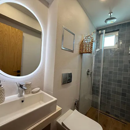 Smile Old With Free Parking And Sea View Appartement Varna
