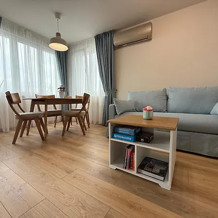 Smile Old With Free Parking And Sea View Appartement