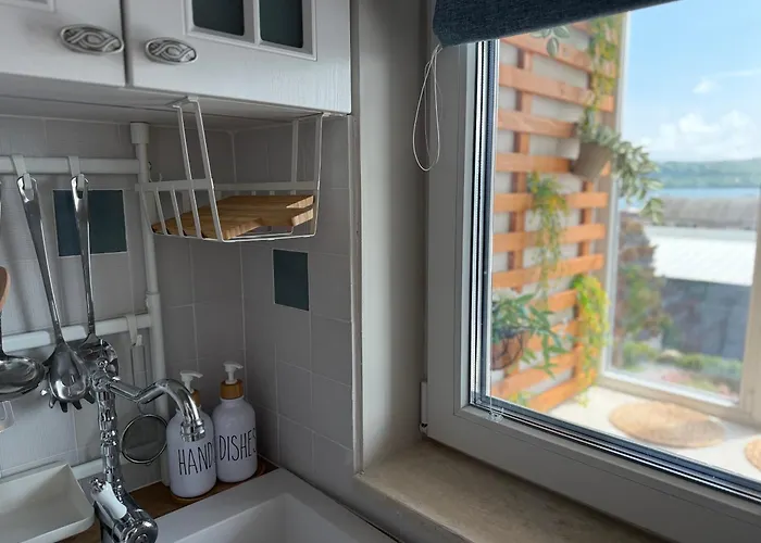 Smile Old With Free Parking And Sea View Варна