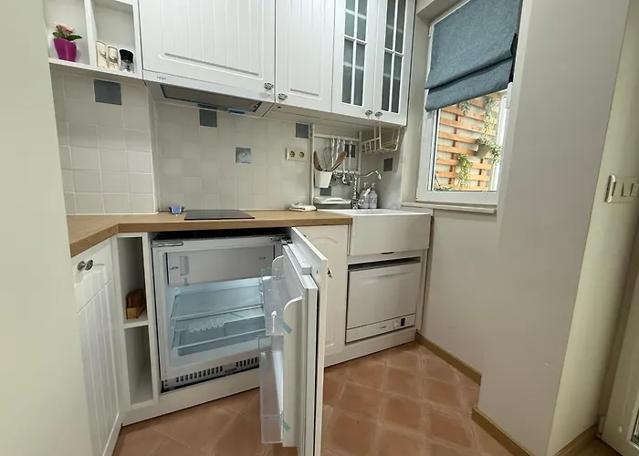 Апартаменты Smile Old With Free Parking And Sea View Варна