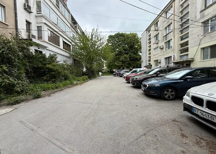 Smile Old With Free Parking And Sea View Апартаменты *